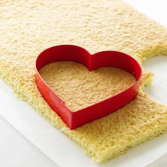 Cookie Cutter Heart Shaped Nesting Set - Picture 5 of 13